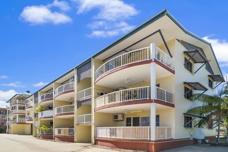 1P0353 Millner 2022 08 17 143036 Rentals