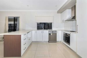 1P0418 Johnston 2025 04 24 113128 Rentals